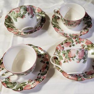 Nikko Precious Fine Tableware Japan Coffee/Tea Cups and Saucers. Set of FOUR